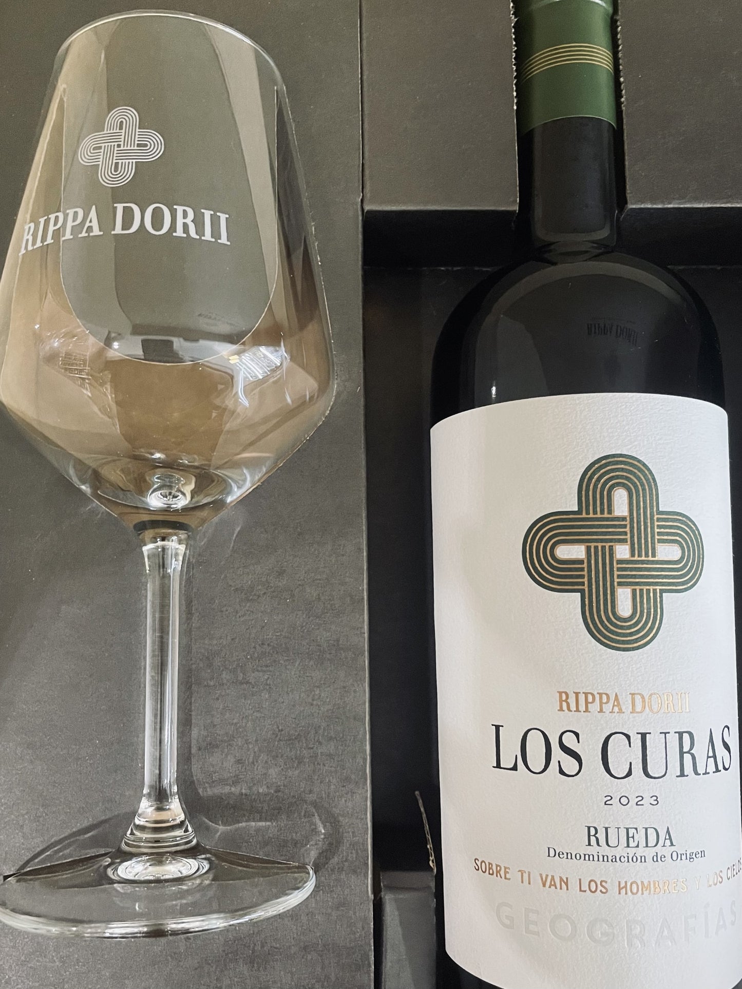Rippa Dorii Rueda / Ribera del Duero (White/Red Gift Box) 2x75cl